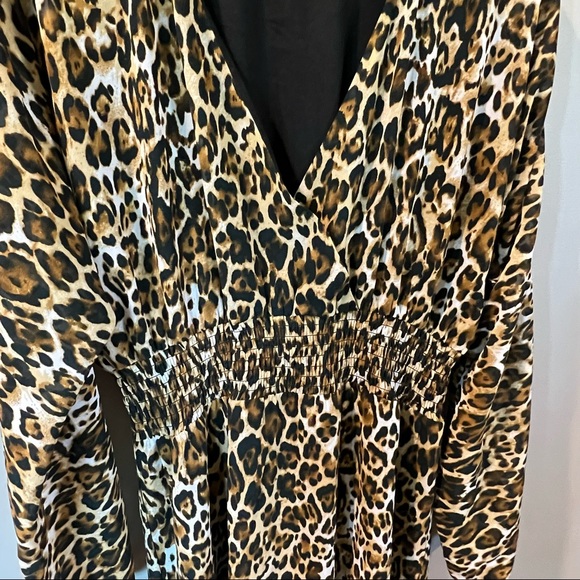 WAYF Gabrielle Leopard Animal Print Midi Dress Small - Picture 3 of 9